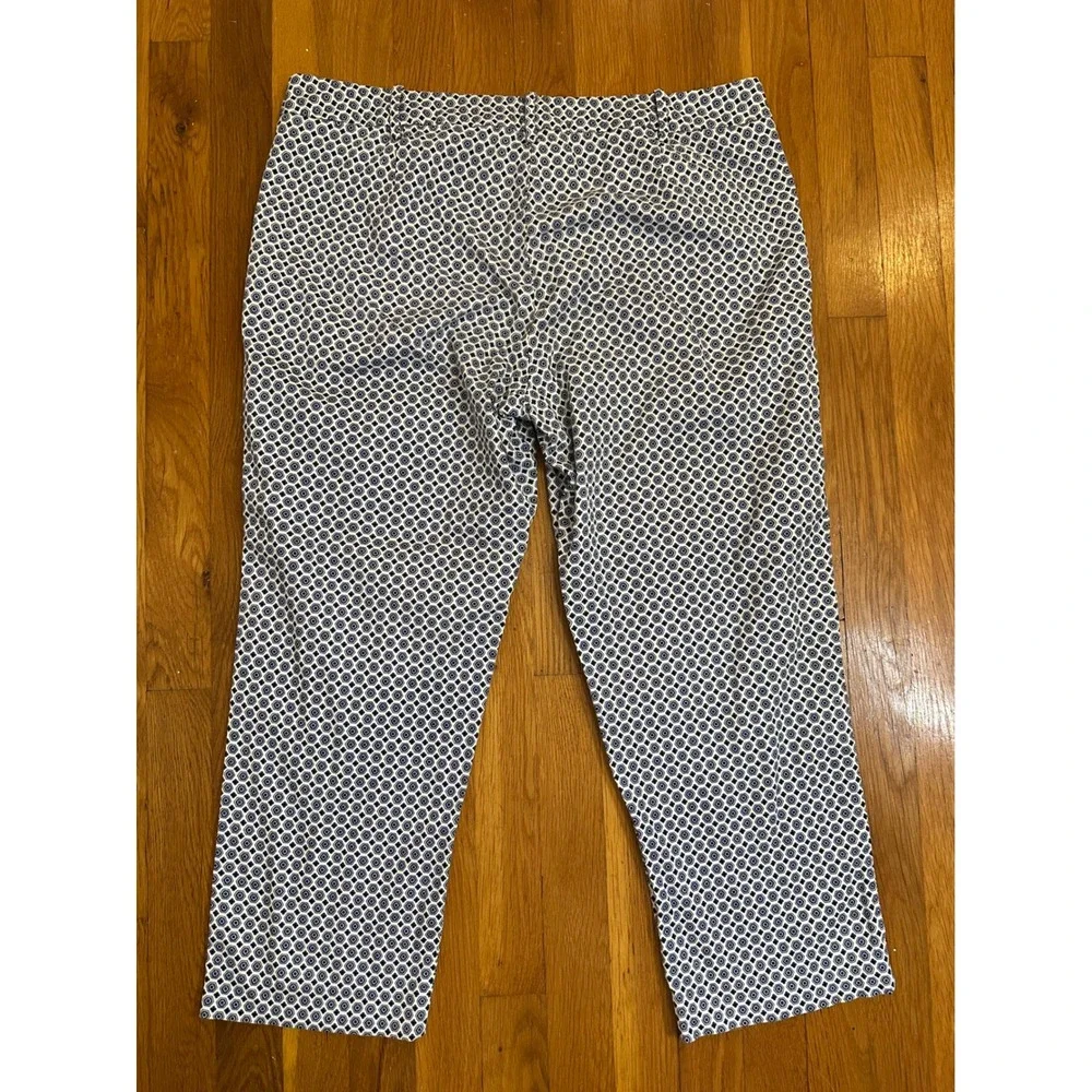 Darjoni Navy White Geometric Medallion Ankle Pants Womens 14 Cotton Stretch